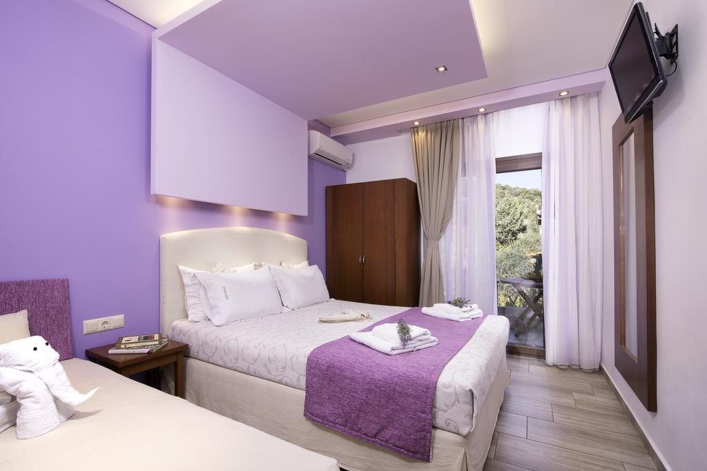 פוטוס Studios Apartments Irini Patira מראה חיצוני תמונה